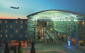 Hotel Hilton Munich Airport Schwaig bei Nürnberg Exterior photo
