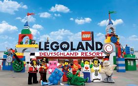 Hotel LEGOLAND Feriendorf Kleinkötz Exterior photo