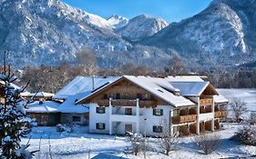 Hotel Sommer - Urlaubs- und Wellnesshotel Füssen Exterior photo