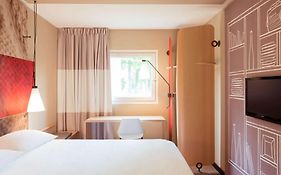ibis Hotel Regensburg City Exterior photo